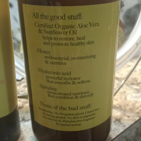 The naked bee lotion set - Picture 2 of 3